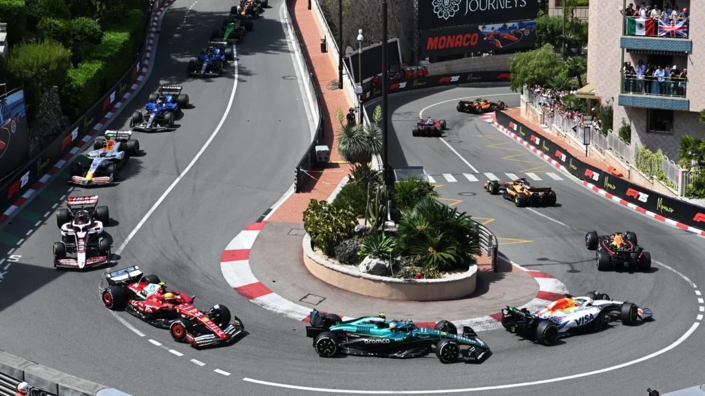 Monaco F1 Concertina Effect